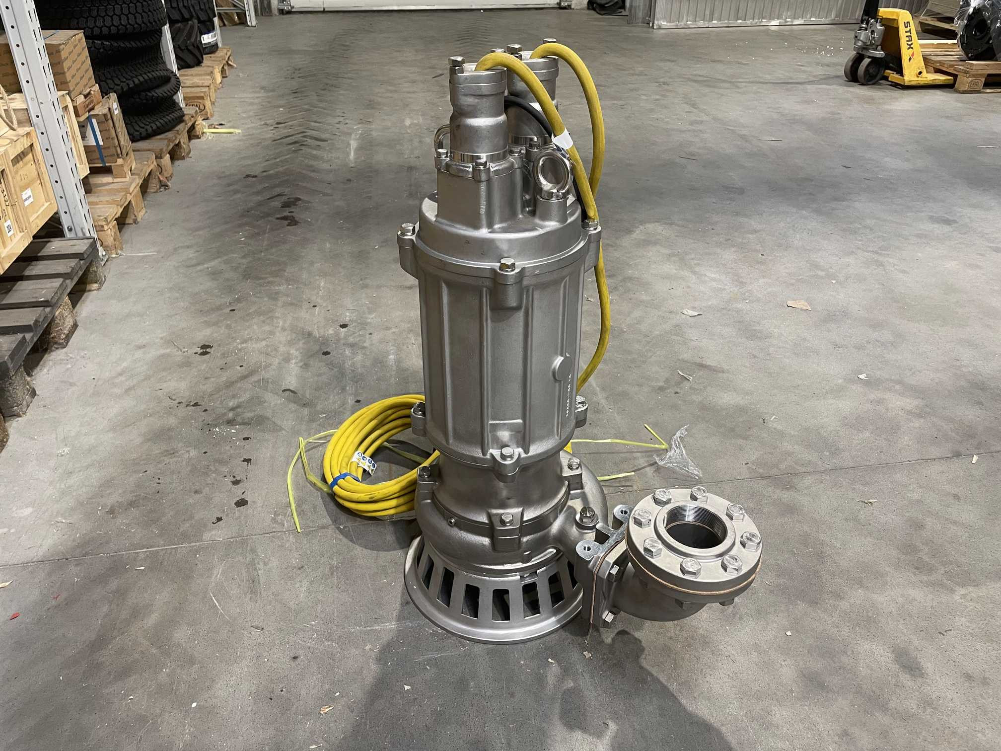 Tsurumi  80SFQ211 szivattyú profilképe