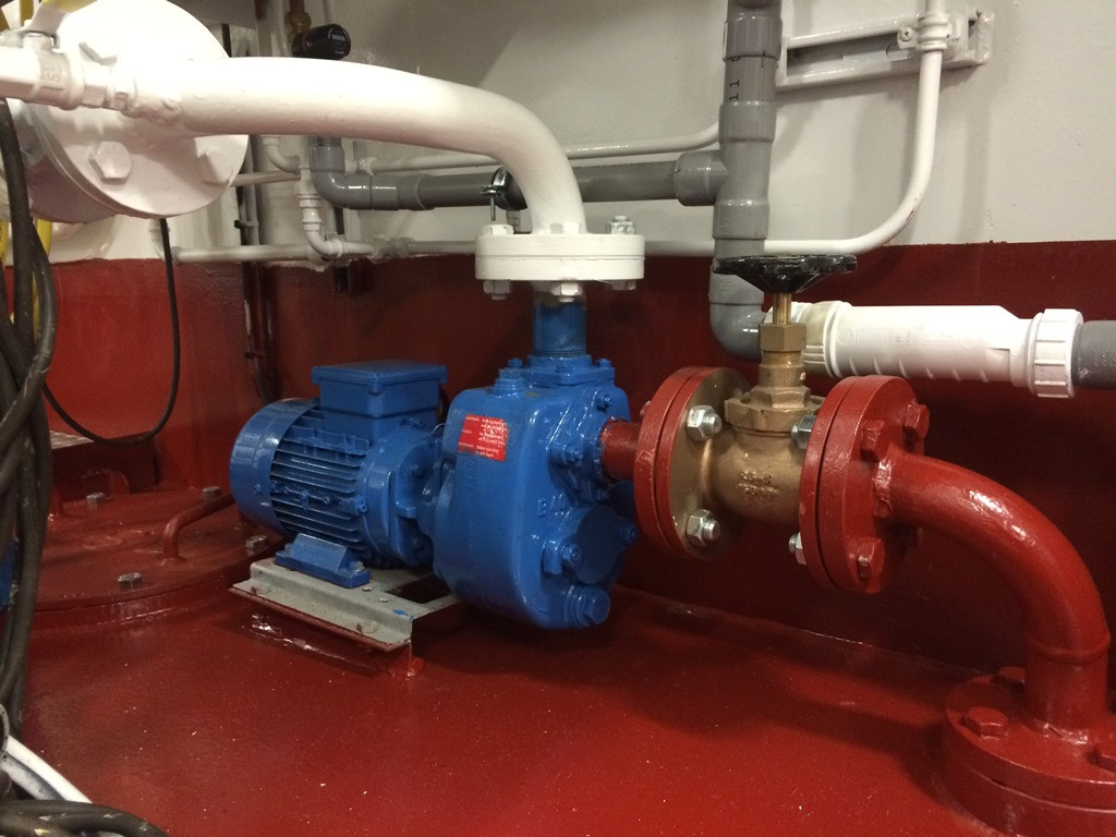BBA B40 önfelszívó centrifugálszivattyú technológiai rendszerben elemeként telepítve