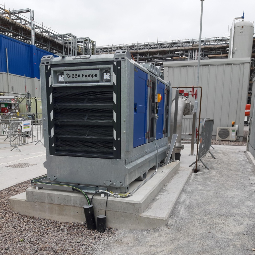 BBA BA180E D328 dízelmotoros nagynyomású víztelenítő szivattyú technológiai környezetben telepítve