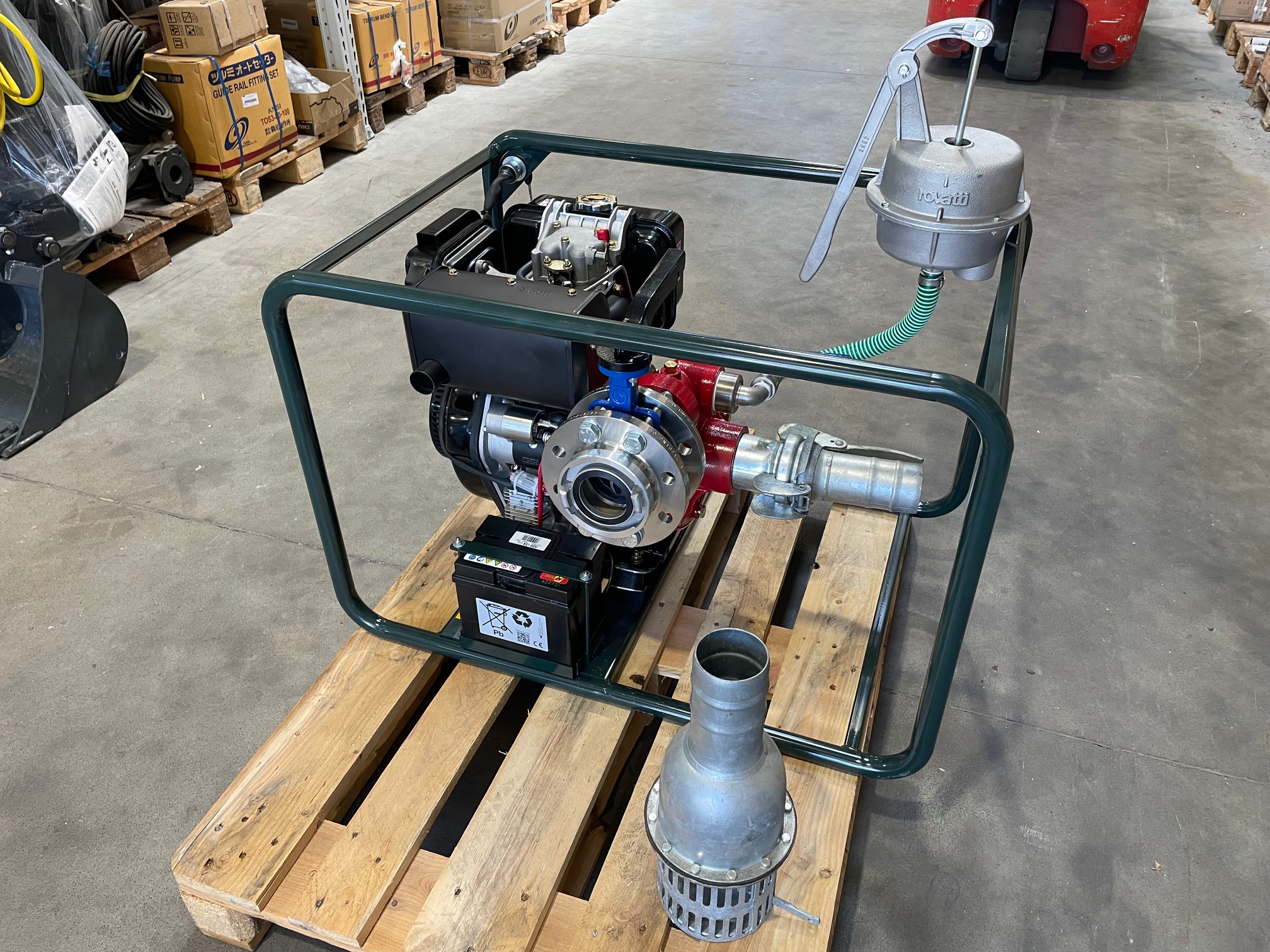 SERH-80D típusú öntözőszivattyú raklapon, szűrőkosárral