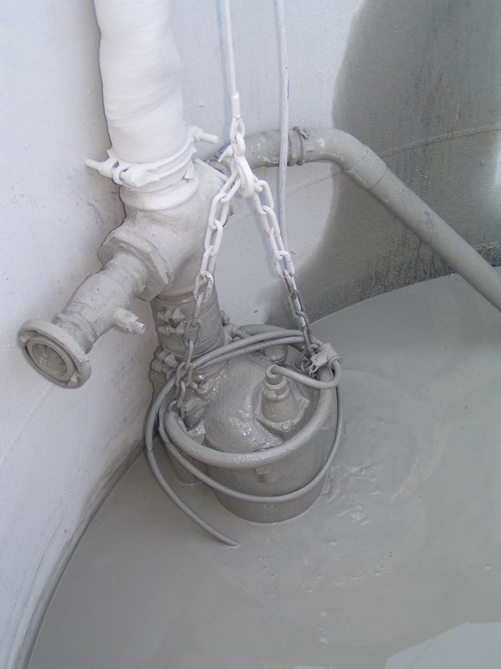 Tsurumi KRS2-80 (KRD35.5) technológiai aknában függesztve telepítve