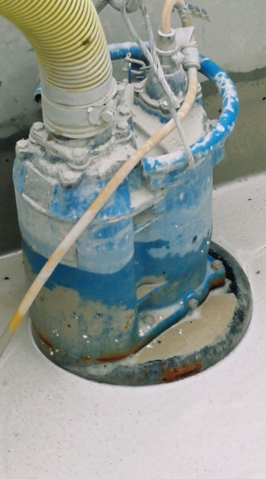 Tsurumi KRS2-80 (KRD35.5) tartályban telepítve